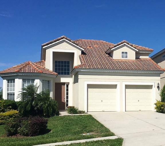 freshly painted house with cream colored stucco in Pleasant Hill, California