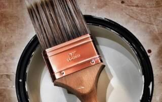 how solvent retention impacts long-term paint durability